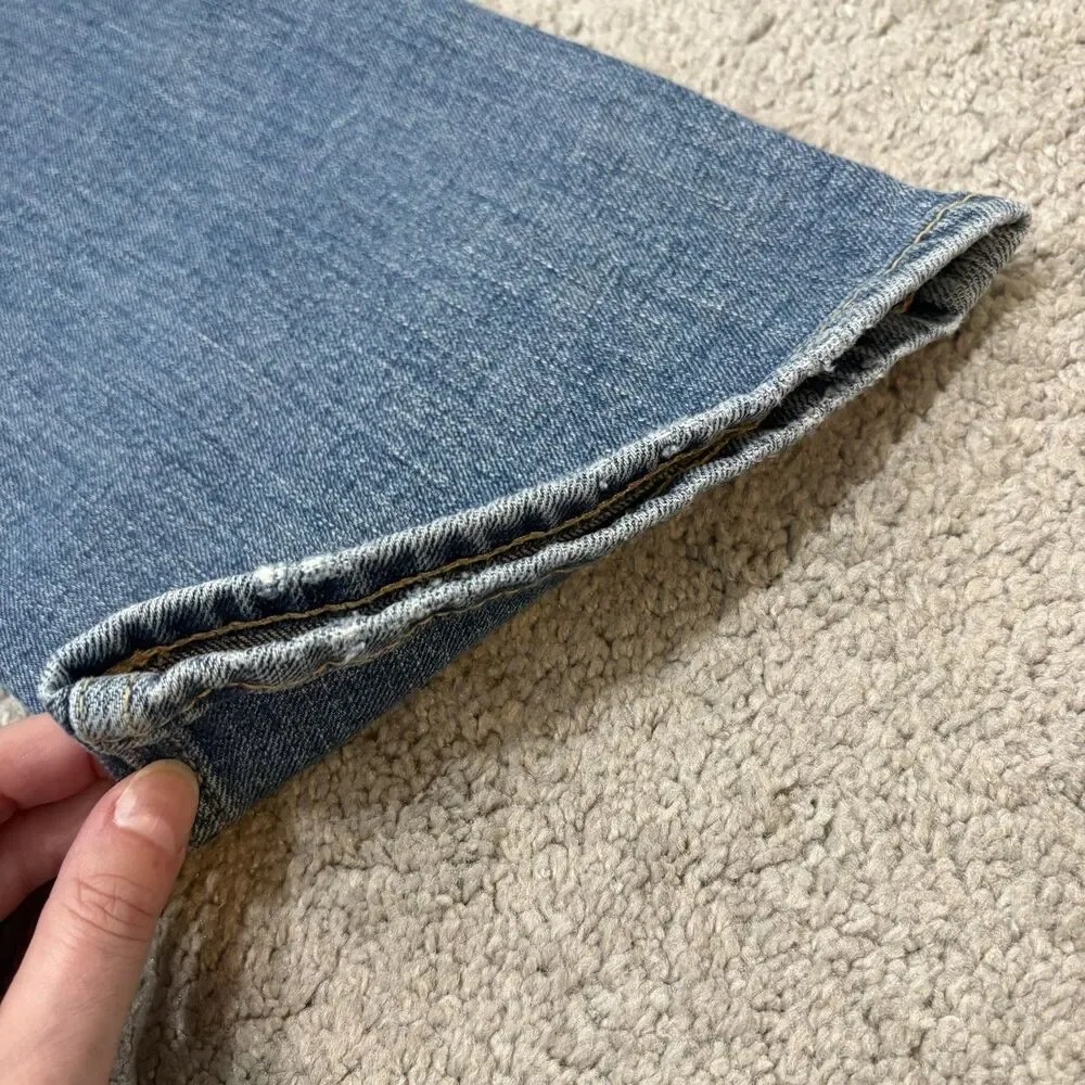 Old Navy Extra High Rise Straight Jean Secret Smooth Pockets Size 6